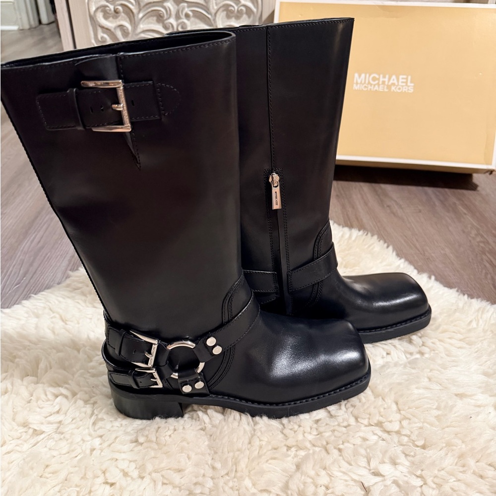 New in box Michael Kors Black Combat & Moto Boots - Picture 13 of 16